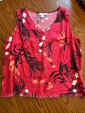 Liz Claiborne Pink Floral Sleeveless Top